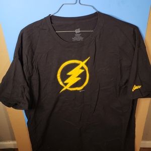 Mens Flash t-shirt in good shape